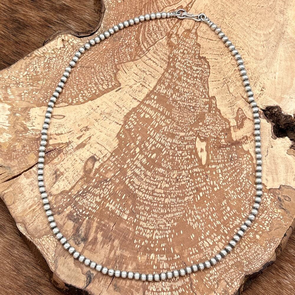 MARILYN PLATERO Navajo Sterling Silver 3mm Round Machine Made Bead Necklace 18"